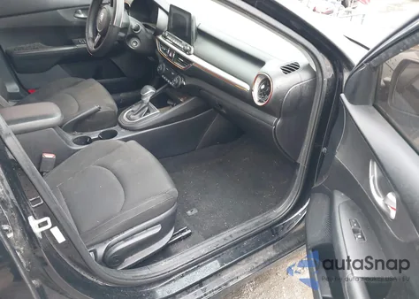 2019 Kia Forte Fe z USA, uszkodzony, nr VIN 3KPF24AD2KE099198